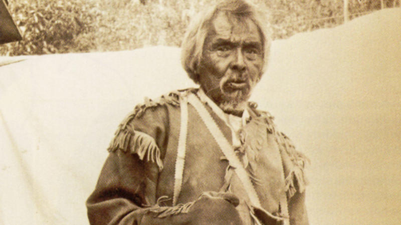 Frozen Past, Volcanic Formation, Indigenous Settlement, Clan Structure, Language Heritage, Territorial Extent, Resource Conflicts, Cultural Continuity, Sacred Territory, Geological Complexity, Glacial History, Drainage System, Modern Ice Cap, Access Restrictions, Volcanic Hazards, Obsidian Quarrying, Trade Networks, Seasonal Hunting, Avalanche Tragedy, Traditional Tools, Cultural Practices, Climate Warming, Ice Melting, Research Planning, Summer Expedition, Research Team Details, Ice Patch Survey, First Discoveries, Preservation Methods, Initial Analysis, Birch Containers, Birch Containers (Cont.), Stitched Footwear, Stitched Footwear (Cont.), Antler Tools, Walking Staffs, FactinateDating Process, 7000-Year Span, Cultural Layers, Obsidian Context, Museum Transfer, Heritage Recognition, Preservation Urgency