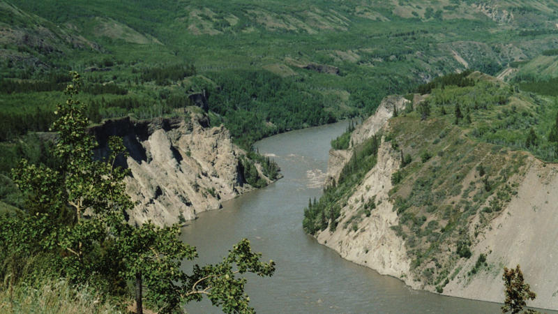 Frozen Past, Volcanic Formation, Indigenous Settlement, Clan Structure, Language Heritage, Territorial Extent, Resource Conflicts, Cultural Continuity, Sacred Territory, Geological Complexity, Glacial History, Drainage System, Modern Ice Cap, Access Restrictions, Volcanic Hazards, Obsidian Quarrying, Trade Networks, Seasonal Hunting, Avalanche Tragedy, Traditional Tools, Cultural Practices, Climate Warming, Ice Melting, Research Planning, Summer Expedition, Research Team Details, Ice Patch Survey, First Discoveries, Preservation Methods, Initial Analysis, Birch Containers, Birch Containers (Cont.), Stitched Footwear, Stitched Footwear (Cont.), Antler Tools, Walking Staffs, FactinateDating Process, 7000-Year Span, Cultural Layers, Obsidian Context, Museum Transfer, Heritage Recognition, Preservation Urgency