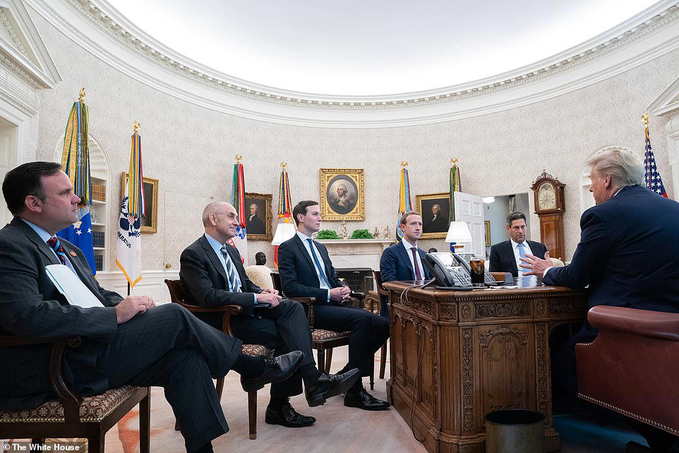 Zuckerberg reportedly kicked out of Oval Office after White House tour