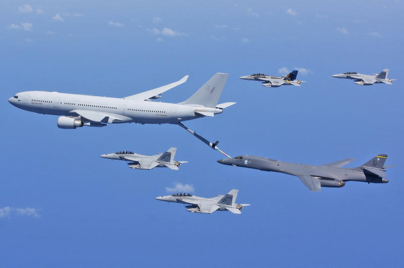 8: Airbus A330 MRTT 11: Boeing 747, 10: Focke-Wulf Fw 200 Condor, 9: Douglas C-47/DC-3, 8: Airbus A330 MRTT, 7: Boeing 737, 6: de Havilland Comet/Nimrod, 5: HFB 320 Hansa, 4: Sud Aviation SE 210 Caravelle, 3: Lockheed Constellation, 2: Vickers VC10, 1: Tupolev Tu-116