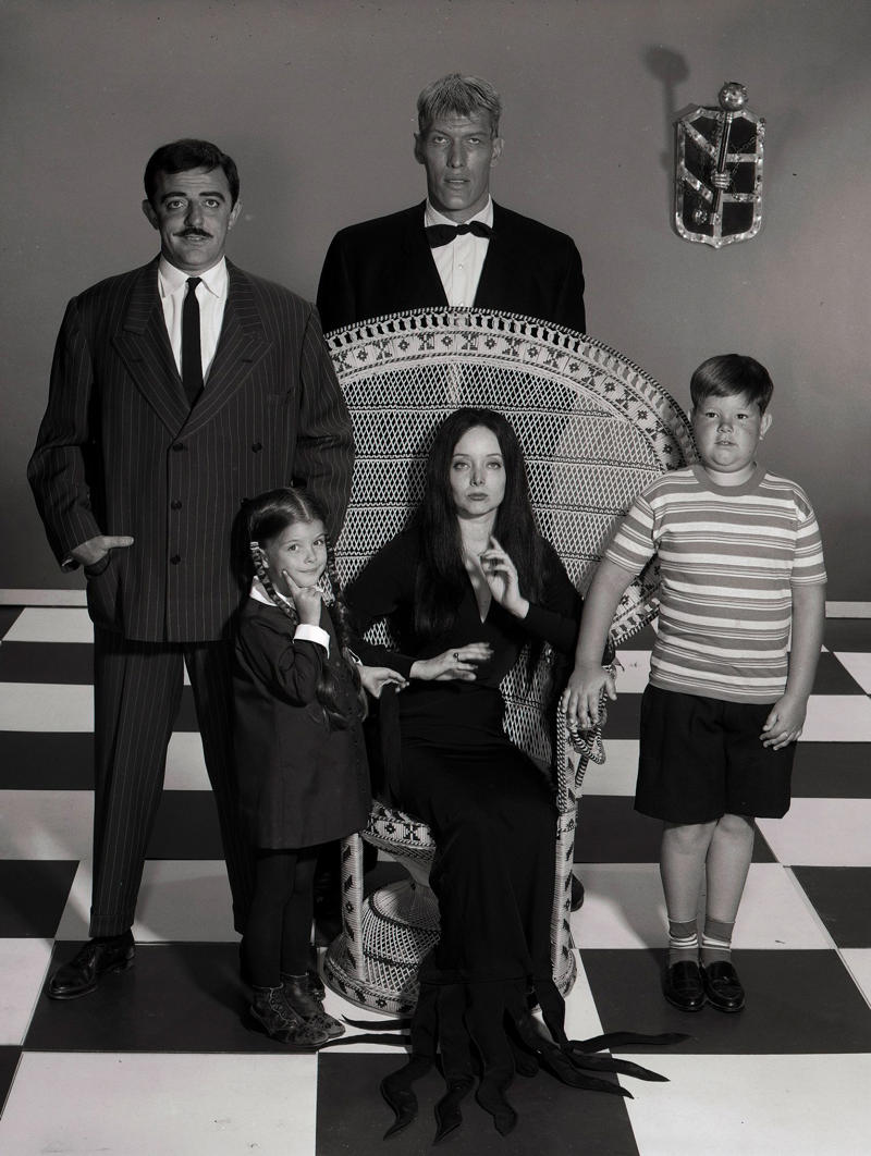 "Dragnet", "Sanford and Son", "Gilligan's Island", "The Cosby Show", "Mad About You", "Bewitched", "All in the Family", "Happy Days", "Family Ties", "Three's Company", "The Fresh Prince of Bel-Air", "The Wonder Years", "The Addams Family", "Full House", "The Andy Griffith Show", "The Nanny", "Cheers", "Friends"