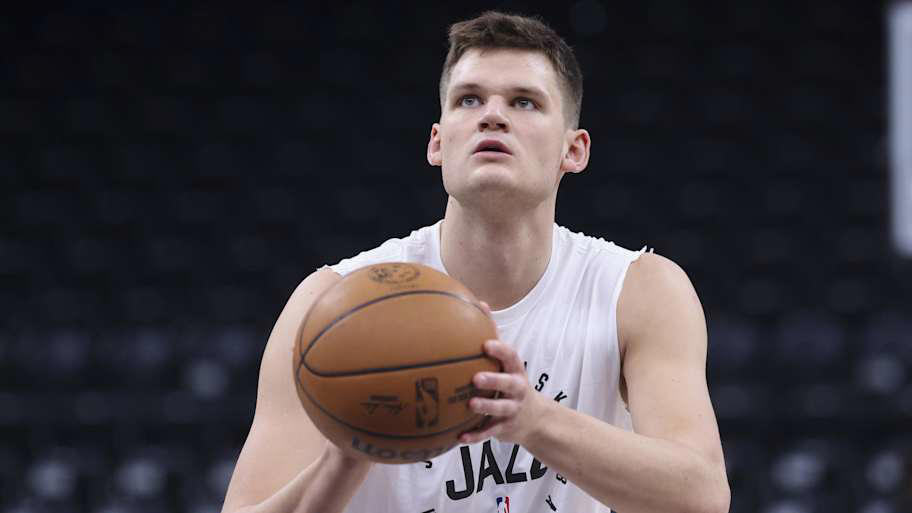 Timberwolves receive: Rudy Gobert, Jazz receive: Malik Beasley, Jarred Vanderbilt, Jazz receive: Patrick Beverley, Jazz receive: Leandro Bolmaro, Jazz receive: Walker Kessler (No. 22 pick in 2022 draft), Jazz receive: Keyonte George (No. 16 pick in 2023 draft), Jazz receive: Walter Clayton Jr. (No. 18 pick in 2025 draft), Jazz receive: Future first-round picks , So, who is winning the Gobert trade?