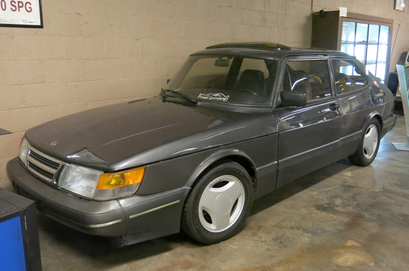 BMW 325i (1990), Hyundai Elantra (2013), Volvo 240 DL (1987), Chevrolet Silverado (1991), Dodge Ram 2500 (1996), Honda Accord (1990), Honda Accord (1994), Lexus LS400 (1996), Lincoln Town Car (1983), 1981 Mercedes-Benz 240D, Saab 900 (1989), Mercedes-Benz 250SE (1966), Mercedes-Benz 280SE (1970), Porsche 356C (1964), Toyota Tundra (2007), 1988 Volvo 740 GLE, 1966 Volvo 1800S, Chevrolet Silverado (2006), Dodge Ram 2500 (2007)
