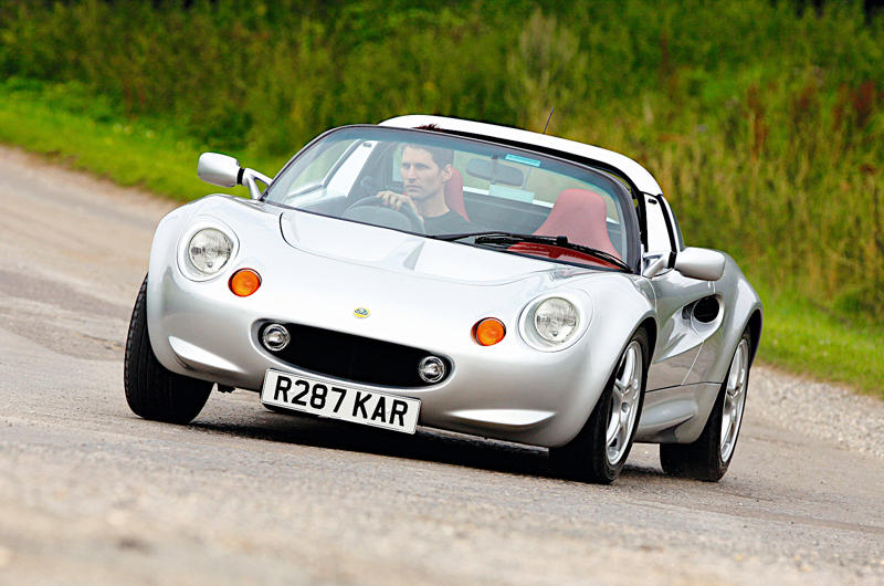 AC Cobra, Alpine A110, Alfa Romeo GTAm, Austin Seven, Austin-Healey 3000, Bentley Arnage, BMC Mini, BMW M3 E30, Buick Riviera (first generation), Cadillac Escalade, Chevrolet Corvette, Chrysler 300, Citroën DS, Datsun 240Z, De Tomaso Pantera, Dodge Charger Daytona, Ferrari F40, Fiat Nuova 500, Ford Model T, Hillman Imp, Hindustan Ambassador, Holden Maloo, Honda Civic Type R, Hummer H1, Jaguar E-Type, Lamborghini Countach, Lancia Stratos, Lincoln Continental (1970s), Lotus Elise, Mazda MX-5, Mercedes 300 SL Gullwing, Mitsubishi Evo, Nissan Skyline GT-R, Opel Manta, Peugeot 205 GTI, Porsche 911, Renault Clio, Rolls-Royce Phantom (seventh generation), Rover SD1, Seat Ibiza, Studebaker Avanti, Subaru Impreza, Tesla Model S, Toyota Land Cruiser, Vauxhall Lotus Carlton, Volkswagen Golf, Volvo 850