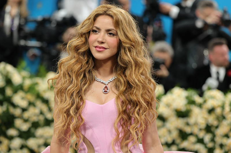 Shakira's boys make their musical debut with ‘The One’, Choosing music over football?, Enrolled in a music academy, Their song, Young talents, A proud and emotional mom, A very special musical project, Cheering on her boys, The music video debut, Milan’s moment on drums, Sasha’s sweet vocals, Music in their DNA, They’ve sung with Shakira before, Overcoming a tough time for the family, Now forging their own path