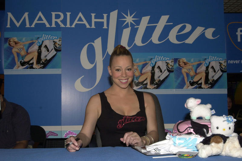 Mariah Carey: from Long Island to the world, Mariah Carey's childhood and adolescence, Family troubles, Her siblings don't want to be reminded of it, Breakthrough, Wedding of Mariah Carey and Tommy Mottola, A great voice, Hit albums from Mariah, Stars of the 90s: Mariah Carey and Whitney Houston, A Christmas muse, Physical change, Leaving Columbia, Glitter: failure, Luis Miguel and Mariah Carey: Latin romance, Mariah Carey's hospitalisation, Glitter's unfortunate release date, "An utter meltdown", Longing to be a Hollywood star, Farewell to her record company, Philantropist and activist, Mariah Carey's "comeback", 'We Belong Together', Movies: Tennessee (2008), Mariah Carey in 'Precious', No other movies, Mariah Carey and Nick Cannon, Two children, Mariah Carey's maturity, Songbird Supreme, Queen of Christmas, Viva Las Vegas!, A new love for Mariah Carey, They are both available, Mariah Carey's controversial memoir, Painful memories for her family, Mariah Carey responds to her siblings' lawsuits, The death of her sister and mother, An "inspiration" to others, A film about Mariah's life?