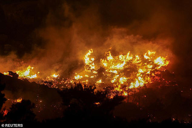 Where is the fire?, Are airlines still flying to Crete?, What is the government travel advice?, What if I want to cancel my holiday?