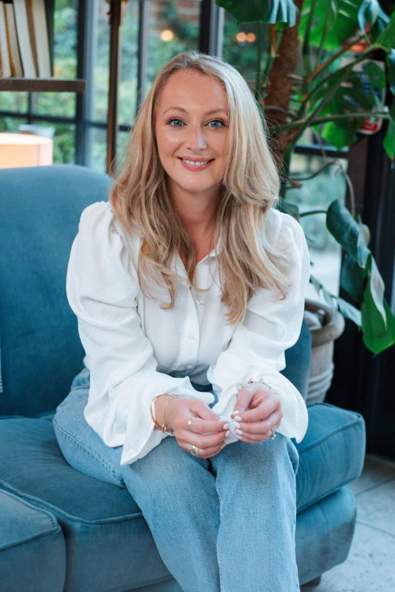 Pausing and reconnecting with myself, Date with intention, not on autopilot, Imagine life without motherhood, Swipe like a friend is setting you up, Get comfortable with yourself, The three-date rule, The result