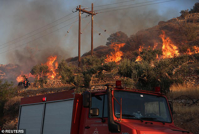 Where is the fire?, Are airlines still flying to Crete?, What is the government travel advice?, What if I want to cancel my holiday?