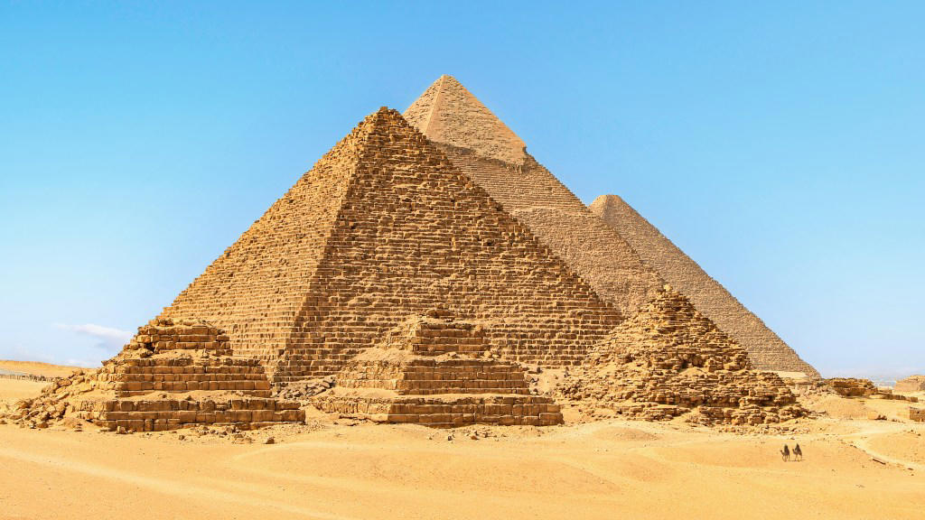 New finding may reveal who really built the Great Pyramid of Giza