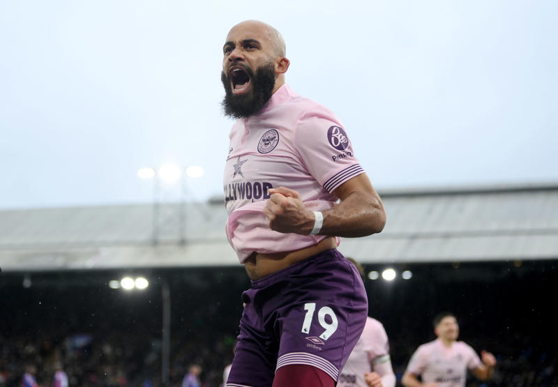 Latest transfer news headlines, Arsenal set new Gyokeres deadline, Osimhen chooses Man Utd move, Chelsea in talks over Dibling deal, Arsenal get huge Rodrygo boost, Madueke wants Arsenal move, Rashford chooses preferred next club, Woltemade to Bayern hits pothole, Calvert-Lewin receives Premier League, Bundesliga offers, DONE DEAL: Chelsea wonderkid joins Torino, Nwaneri in contract talks, Eze to push for Arsenal switch, Juventus to terminate Vlahovic?, DONE DEAL: Jonathan David joins Juventus, Martinelli to Saudi Arabia?, More on Gittens and Chelsea, Kyle Walker set for shock move, DONE DEAL: Keane extends Everton deal, Manchester City eye Inter defender, NEW: Man United tried for Ndidi last summer, Cunha handed No10 shirt, Man Utd quintet hand in transfer requests, Coutinho leaves Villa, Brownhill Burnley future uncertain, Hirst commits future to Ipswich, Scalvini top Newcastle target, Rashford to return to Man Utd, Galbraith set for Swans, David jets in for Juve medical, Cajuste attracting suitors, Charlton add Bell, Spurs appoint Martin Ho, Al-Nassr turn attention to Martinelli, Arsenal and Chelsea keeping tabs on Smit, Dumfries' release clause, Silva turns down Saudi, Williams speaks on new Bilbao deal, Man Utd not pursuing Calvert-Lewin, Tomiyasu to leave Arsenal, Nico Williams signs new deal, Man City appoint Andree Jeglertz, Arteta and Heinze set for Arsenal reunion, Gittens set for Chelsea move, DONE DEAL, David arrives for medical, Rodrygo boost, Arsenal to appoint Gabriel Heinze, Newcastle launch second Elanga bid, Arsenal hold fresh Madueke talks, Spurs looking to sell Richarlison, Diouf unimpressed by Burnley demands, Milambo signs for Brentford, Bournemouth close in on Diakite, Man City appoint Jeglertz, Newcastle launch Elanga bid, Gittens 'on verge' of Chelsea move, Milan complete Ricci deal, Shankland ends Hearts saga, Como to sign Kuhn, Pogba speaks on Monaco tears, Abraham joins Besiktas, Rodrygo set to leave Real, Juve keen on Sancho, but there is major stumbling block, Gittens latest, Manchester United in race against time to sign Mbeumo, Palace stand firm on Eze valuation, Conte targets £52m Lookman transfer, Sancho closing in on Man Utd exit, Sesko to Arsenal latest, Strasbourg agree deal for Chelsea target, PSG to rival Arsenal for Rodrygo, Man Utd prepare £43m Fabian Ruiz bid, Chelsea hold talks for Coulibaly, Arsenal given new Nico Williams hope, Chelsea eye Casado deal, Lookman price, Everton deal close, Arsenal get Cristhian Mosquera boost, Man Utd to sign Mbeumo this week, Sunderland close to Petrovic deal, New Tottenham bid for Kudus expected, Liverpool target Lukeba deal, Mosquera to Arsenal latest, Man Utd step up Watkins move, Arsenal handed new Rodrygo boost, Chelsea make shock bid for Real Madrid hero, Gyokeres agrees Arsenal deal, Chelsea exits, Kaoru Mitoma wants Brighton stay, DEAL AGREED, Joao Pedro shirt number, Giroud on Lille move, Crystal Palace make formal offer for Eze replacement, Pedro debut?, Juventus book David medical, Man Utd step up interest in '£60m' Watkins, DONE DEAL, New-look Chelsea, Fulham vindication, Premier League sides circle Leipzig star, Dani Olmo speaks out on Luis Diaz and Nico Williams