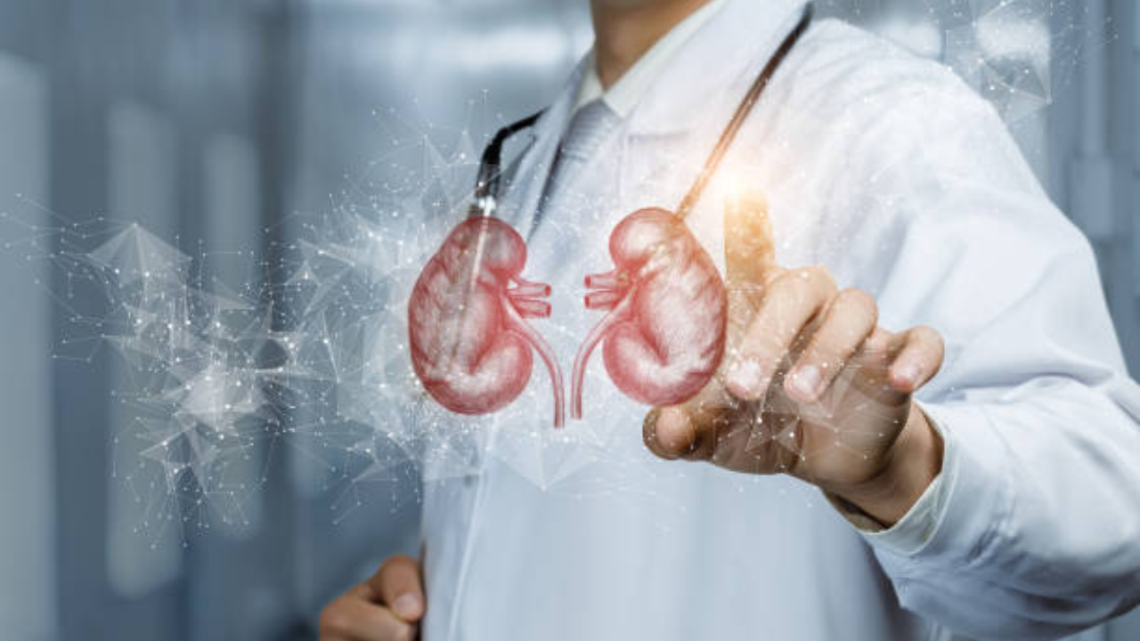 Swelling in the feet, ankles, or face Kidney issues don't start overnight, Persistent fatigue and weakness, Alteration of urination habits, Swelling in the feet, ankles, or face, Persistent itching or skin changes, Loss of appetite, metallic taste, or nausea, When to seek help
