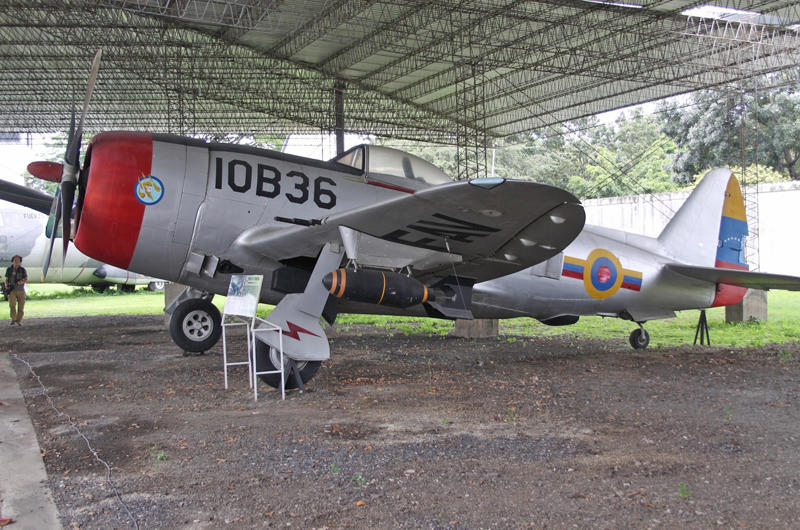 9: Republic P-47 Thunderbolt (1941) 10. de Havilland Mosquito (1940), 10: de Havilland Mosquito, 9: Republic P-47 Thunderbolt (1941), 9: Republic P-47 Thunderbolt, 8: Boeing B-17 Flying Fortress (1938), 8: Boeing B-17 Flying Fortress, 7: Douglas C-47/DC-3 (1935), 7: Douglas C-47/DC-3, 6: Mil Mi-24 ‘Hind’ (1969), 6: Mil Mi-24 'Hind', 5: Avro Shackleton (1949), 5: Avro Shackleton, 4: Grumman F-14 Tomcat (1970), 4: Grumman F-14 Tomcat, 3: A-10 Thunderbolt II, 3: F-4 Phantom II, 3: C-130 Hercules, 2: Tupolev Tu-95 ‘Bear’ (1952), 2: Tupolev Tu-95 'Bear', 1: Boeing B-52 Stratofortress (1952)