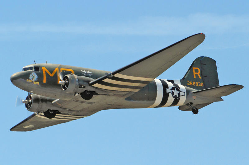 7: Douglas C-47/DC-3 (1935) 10. de Havilland Mosquito (1940), 10: de Havilland Mosquito, 9: Republic P-47 Thunderbolt (1941), 9: Republic P-47 Thunderbolt, 8: Boeing B-17 Flying Fortress (1938), 8: Boeing B-17 Flying Fortress, 7: Douglas C-47/DC-3 (1935), 7: Douglas C-47/DC-3, 6: Mil Mi-24 ‘Hind’ (1969), 6: Mil Mi-24 'Hind', 5: Avro Shackleton (1949), 5: Avro Shackleton, 4: Grumman F-14 Tomcat (1970), 4: Grumman F-14 Tomcat, 3: A-10 Thunderbolt II, 3: F-4 Phantom II, 3: C-130 Hercules, 2: Tupolev Tu-95 ‘Bear’ (1952), 2: Tupolev Tu-95 'Bear', 1: Boeing B-52 Stratofortress (1952)