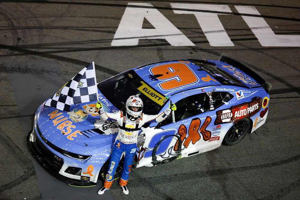 Ty Dillon (No. 32 seed) defeats Brad Keselowski (No. 17 seed), Alex Bowman (No. 8 seed) defeats Bubba Wallace (No. 9 seed), Chase Elliott (No. 5 seed) defeats John Hunter Nemechek (No. 12 seed) , Erik Jones (No. 20 seed) defeats Ricky Stenhouse Jr. (No. 29 seed), Ryan Preece (No. 15 seed) defeats Noah Gragson (No. 31 seed) , Tyler Reddick (No. 23 seed) defeats Carson Hocevar (No. 26 seed) , Ty Gibbs (No. 6 seed) defeats AJ Allmendinger (No. 22 seed), Chris Buescher (No. 3 seed) defeats Zane Smith (No. 14 seed)