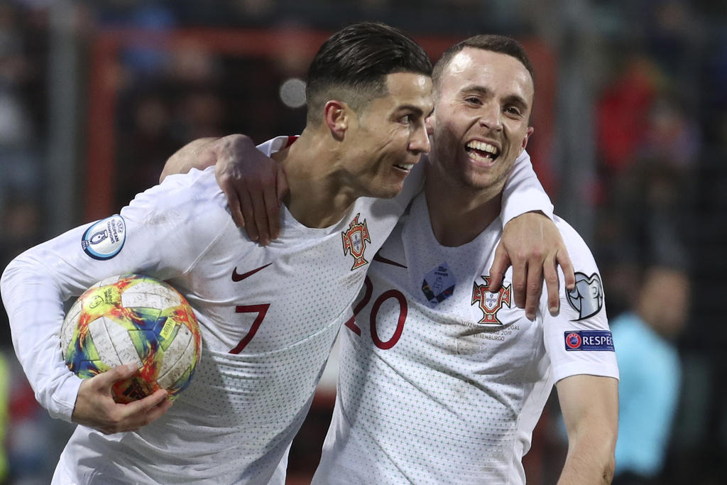 APTOPIX Euro 2025 Spain Portugal Soccer, Euro 2025 Spain Portugal Soccer, Liverpool Jota Soccer, Spain Liverpool Jota