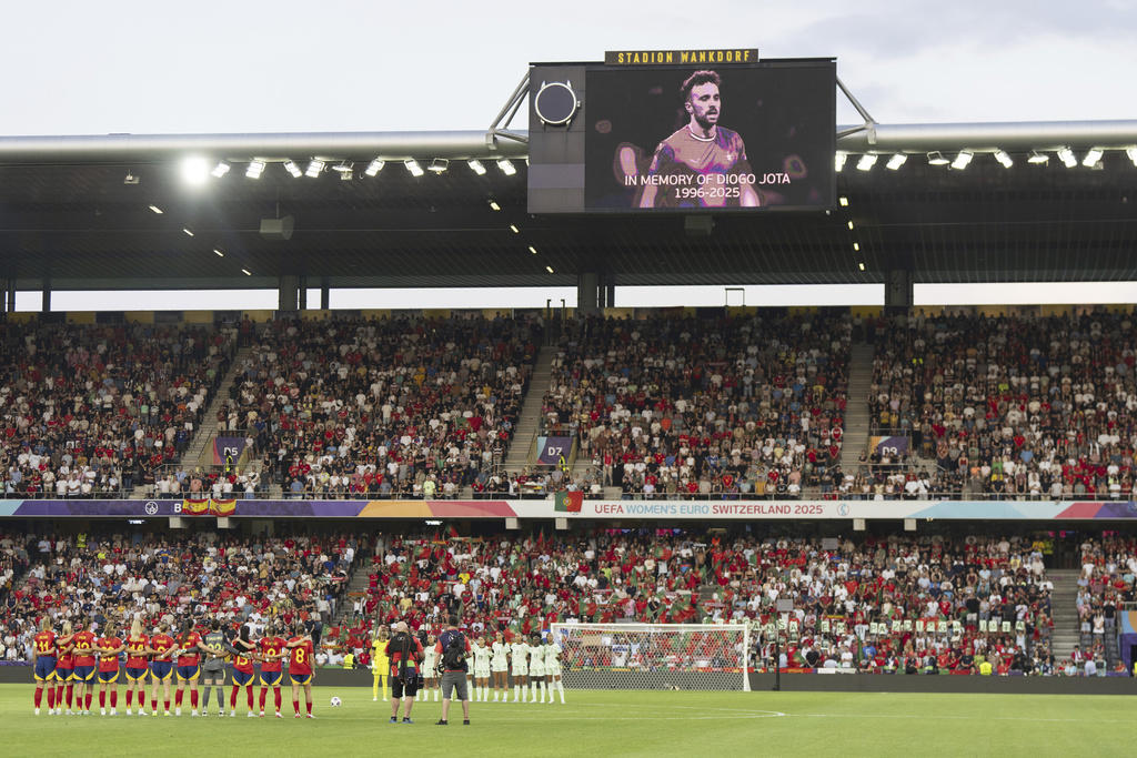 APTOPIX Euro 2025 Spain Portugal Soccer, Euro 2025 Spain Portugal Soccer, Liverpool Jota Soccer, Spain Liverpool Jota
