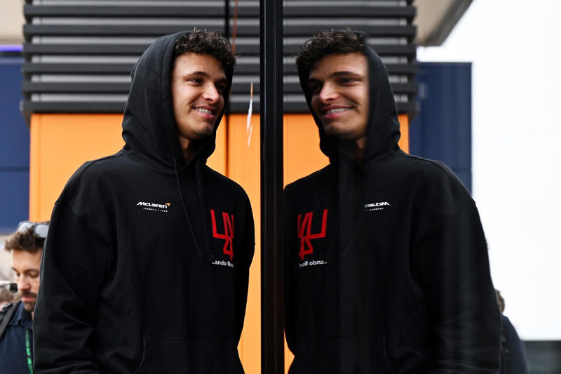 Liam Lawson, Red Bull Racing, Lando Norris, McLaren, Morgan Rogers, Alex Albon, Williams, George Russell, Mercedes, Zak Brown, McLaren, Tom Kerridge, Gabriel Bortoleto, Sauber, Zak Brown, McLaren, Lando Norris, McLaren, David Richards, Chairman of Prodrive and Hugh Chambers, CEO of Motorsport UK, Tim Mayer, Tim Mayer, Isack Hadjar, RB F1 Team, Andrea Kimi Antonelli, Mercedes, Carlos Sainz, Williams, Lando Norris, McLaren, Alex Albon, Williams, Morgan Rogers, Paul Aron, Sauber, Lando Norris, McLaren, Fernando Alonso, Aston Martin Racing, George Russell, Mercedes, Oscar Piastri, McLaren, Charles Leclerc, Ferrari