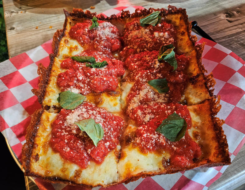Brewster's Gastropub, Capo Pazzo Pizzeria + Kitchen, Fav's Italian Cucina, J.R.’s Old Packinghouse Cafe, Mirna's Cuban Cuisine, Patricks 1481, Pho Cali , Shakespeare's Craft Beer &amp; Gastro Pub, Tony’s Chicago Beef 