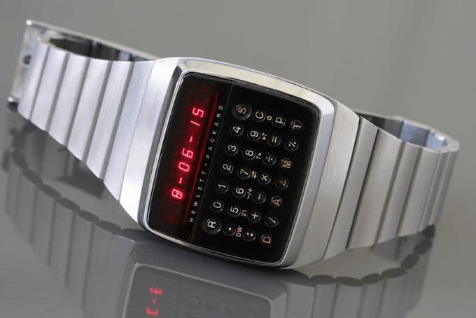 Hewlett Packard HP-01 Calculator Watch (1977) (Image 7 of 33) Lotus Organizer (1992) (Image 1 of 33), Lemmings (1991) (Image 2 of 33), Can anyone else hear this screenshot? (Image 4 of 33), Lancia Orca (1982) (Image 5 of 33), VAIO Space (1996) (Image 6 of 33), Hewlett Packard HP-01 Calculator Watch (1977) (Image 7 of 33), MSN Gaming Zone (2000) (Image 8 of 33), SimFarm (1993) (Image 9 of 33), Sam & Max Hit the Road (1993) (Image 10 of 33), Realistic 6-Disc CD Changer (1989) (Image 11 of 33), RCA Dimensia (1985) (Image 12 of 33), Windows Media Player: Professional skin (2001) (Image 13 of 33), Google (2003) (Image 14 of 33), Nokia 5110 (1998) (Image 15 of 33), The Logitech T-CD2-6F TrackMan (Image 16 of 33), Windows XP Control Panel (Image 17 of 33), MechWarrior 2 (1995) (Image 18 of 33), Marantz (1985) (Image 19 of 33), Mac OS had themes (Image 20 of 33), The most 90s mouse (Image 21 of 33), America Online (Image 22 of 33), Pipe Dream (Image 23 of 33), Apple prototype (1995), photo from Macworld (Image 24 of 33), Windows 98 Plus: Falling Leaves (Image 25 of 33), Netscape Destinations (1996) (Image 26 of 33), I miss LAN parties (Image 27 of 33), Sharp PC-E500, Pocket Computer (1989) (Image 28 of 33), FACOM G-150A from Japan (1987) (Image 29 of 33), This looks about right (Image 30 of 33), Yahoo! Games (Image 31 of 33), SparkNotes (2002) (Image 32 of 33), Windows 98 Setup (Image 33 of 33)
