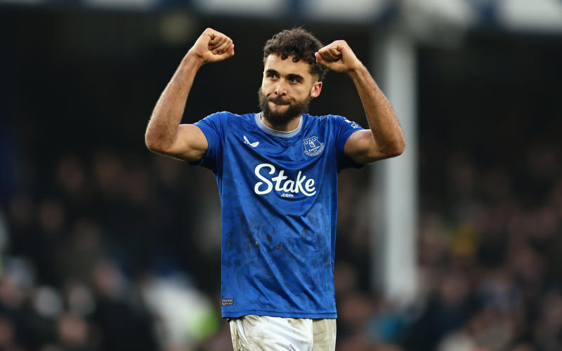 Latest transfer news headlines, Arsenal set new Gyokeres deadline, Osimhen chooses Man Utd move, Chelsea in talks over Dibling deal, Arsenal get huge Rodrygo boost, Madueke wants Arsenal move, Rashford chooses preferred next club, Woltemade to Bayern hits pothole, Calvert-Lewin receives Premier League, Bundesliga offers, DONE DEAL: Chelsea wonderkid joins Torino, Nwaneri in contract talks, Eze to push for Arsenal switch, Juventus to terminate Vlahovic?, DONE DEAL: Jonathan David joins Juventus, Martinelli to Saudi Arabia?, More on Gittens and Chelsea, Kyle Walker set for shock move, DONE DEAL: Keane extends Everton deal, Manchester City eye Inter defender, NEW: Man United tried for Ndidi last summer, Cunha handed No10 shirt, Man Utd quintet hand in transfer requests, Coutinho leaves Villa, Brownhill Burnley future uncertain, Hirst commits future to Ipswich, Scalvini top Newcastle target, Rashford to return to Man Utd, Galbraith set for Swans, David jets in for Juve medical, Cajuste attracting suitors, Charlton add Bell, Spurs appoint Martin Ho, Al-Nassr turn attention to Martinelli, Arsenal and Chelsea keeping tabs on Smit, Dumfries' release clause, Silva turns down Saudi, Williams speaks on new Bilbao deal, Man Utd not pursuing Calvert-Lewin, Tomiyasu to leave Arsenal, Nico Williams signs new deal, Man City appoint Andree Jeglertz, Arteta and Heinze set for Arsenal reunion, Gittens set for Chelsea move, DONE DEAL, David arrives for medical, Rodrygo boost, Arsenal to appoint Gabriel Heinze, Newcastle launch second Elanga bid, Arsenal hold fresh Madueke talks, Spurs looking to sell Richarlison, Diouf unimpressed by Burnley demands, Milambo signs for Brentford, Bournemouth close in on Diakite, Man City appoint Jeglertz, Newcastle launch Elanga bid, Gittens 'on verge' of Chelsea move, Milan complete Ricci deal, Shankland ends Hearts saga, Como to sign Kuhn, Pogba speaks on Monaco tears, Abraham joins Besiktas, Rodrygo set to leave Real, Juve keen on Sancho, but there is major stumbling block, Gittens latest, Manchester United in race against time to sign Mbeumo, Palace stand firm on Eze valuation, Conte targets £52m Lookman transfer, Sancho closing in on Man Utd exit, Sesko to Arsenal latest, Strasbourg agree deal for Chelsea target, PSG to rival Arsenal for Rodrygo, Man Utd prepare £43m Fabian Ruiz bid, Chelsea hold talks for Coulibaly, Arsenal given new Nico Williams hope, Chelsea eye Casado deal, Lookman price, Everton deal close, Arsenal get Cristhian Mosquera boost, Man Utd to sign Mbeumo this week, Sunderland close to Petrovic deal, New Tottenham bid for Kudus expected, Liverpool target Lukeba deal, Mosquera to Arsenal latest, Man Utd step up Watkins move, Arsenal handed new Rodrygo boost, Chelsea make shock bid for Real Madrid hero, Gyokeres agrees Arsenal deal, Chelsea exits, Kaoru Mitoma wants Brighton stay, DEAL AGREED, Joao Pedro shirt number, Giroud on Lille move, Crystal Palace make formal offer for Eze replacement, Pedro debut?, Juventus book David medical, Man Utd step up interest in '£60m' Watkins, DONE DEAL, New-look Chelsea, Fulham vindication, Premier League sides circle Leipzig star, Dani Olmo speaks out on Luis Diaz and Nico Williams