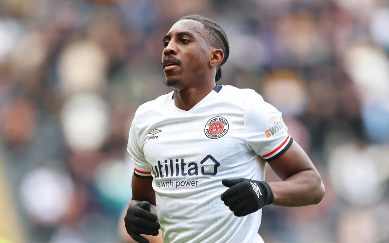 Latest transfer news headlines, Gyokeres to Arsenal fee revealed, Tottenham get Kudus boost, Arsenal reveal Martin Zubimendi shirt number, Gyokeres to Arsenal update, Arsenal close in on Gyokeres, Arteta: Zubimendi could be key signing for Arsenal, Arsenal confirm Zubimendi signing, Kudus to Tottenham update, Barcelona to step up Rashford move, Spurs eye Kudus alternative, Chelsea outcast eyes homecoming, Tottenham plan second Kudus bid next week, Man Utd make shock move for Calvert-Lewin, Arsenal in Gyokeres breakthrough, Nwaneri to Chelsea twist, Arsenal plot opening Madueke bid, Reece James sends fitness update, Fran Garcia on his future, Nwaneri 'reluctant' to sign new Arsenal deal, Chelsea and Arsenal to hold Madueke talks, Tottenham plot second bid for Kudus after £50m offer rejected, Walker speaks on shock Burnley move, Porto chasing Sainz, Jackson future in doubt?, No offers for Madueke, Stoke land Mubama, Watford sign Semedo, Done deal! Brighton land left-back, Chelsea interested in Nwaneri, Arsenal agree Madueke deal, Done deal! Chelsea sign Gittens, Arsenal face new Rodrygo rival, Arsenal step up Madueke talks, Gyokeres set for Sporting return, Maksym Taloverov joins Stoke, Arsenal get Madueke boost, Man Utd reveal Leon plan, Walker reacts to Burnley move, Man Utd confirm Leon signing, DONE DEAL, Arsenal 'prepare' Gyokeres move, Palmer praises Estevao, Man Utd stars to seek summer moves, Cunha shirt number, Gittens announcement imminent, Maresca on Madueke's future, Arsenal set new Gyokeres deadline, Osimhen chooses Man Utd move, Chelsea in talks over Dibling deal, Arsenal get huge Rodrygo boost, Madueke wants Arsenal move, Rashford chooses preferred next club, Woltemade to Bayern hits pothole, Calvert-Lewin receives Premier League, Bundesliga offers, DONE DEAL: Chelsea wonderkid joins Torino, Nwaneri in contract talks, Eze to push for Arsenal switch, Juventus to terminate Vlahovic?, DONE DEAL: Jonathan David joins Juventus, Martinelli to Saudi Arabia?, More on Gittens and Chelsea, Kyle Walker set for shock move, DONE DEAL: Keane extends Everton deal, Manchester City eye Inter defender, NEW: Man United tried for Ndidi last summer, Cunha handed No10 shirt, Man Utd quintet hand in transfer requests, Coutinho leaves Villa, Brownhill Burnley future uncertain, Hirst commits future to Ipswich, Scalvini top Newcastle target, Rashford to return to Man Utd, Galbraith set for Swans, David jets in for Juve medical, Cajuste attracting suitors, Charlton add Bell, Spurs appoint Martin Ho, Al-Nassr turn attention to Martinelli, Arsenal and Chelsea keeping tabs on Smit, Dumfries' release clause, Silva turns down Saudi, Williams speaks on new Bilbao deal, Man Utd not pursuing Calvert-Lewin, Tomiyasu to leave Arsenal, Nico Williams signs new deal, Man City appoint Andree Jeglertz, Arteta and Heinze set for Arsenal reunion, Gittens set for Chelsea move, DONE DEAL, David arrives for medical, Rodrygo boost, Arsenal to appoint Gabriel Heinze, Newcastle launch second Elanga bid, Arsenal hold fresh Madueke talks, Spurs looking to sell Richarlison, Diouf unimpressed by Burnley demands, Milambo signs for Brentford, Bournemouth close in on Diakite, Man City appoint Jeglertz, Newcastle launch Elanga bid
