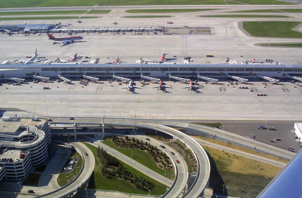 1. Tampa International Airport – Florida, 2. Phoenix Sky Harbor International Airport – Arizona, 3. Minneapolis-Saint Paul International Airport – Minnesota, 4. San Francisco International Airport – California, 5. Hartsfield-Jackson Atlanta International Airport – Georgia, 6. Orlando International Airport – Florida, 7. Austin-Bergstrom International Airport – Texas, 8. Baltimore/Washington International Thurgood Marshall Airport – Maryland, 9. Detroit Metropolitan Wayne County Airport – Michigan, 10. Dallas-Fort Worth International Airport – Texas