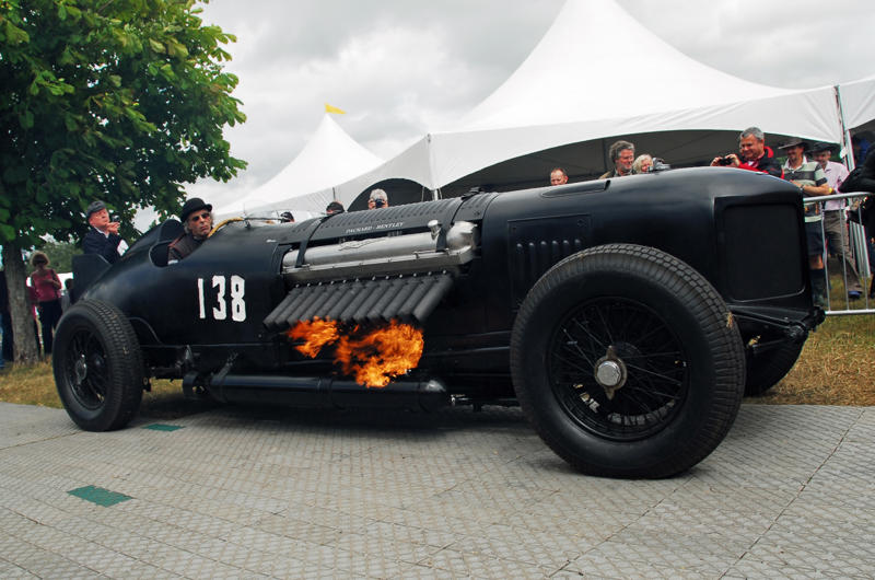 Packard-Bentley (‘Mavis’): 41.8 litres Bugatti Tourbillon: 8.3 litres, Dodge Viper: 8.4 litres, Bugatti Royale: 12.7 litres, Weineck Cobra: 12.8 litres, Pierce-Arrow Model 66 and Peerless Model 60: 13.5 litres, Cadillac Sixteen: 13.6 liters, Scania 730 S: 16.4 litres, Godfather: 16.5 litres, Christie: 19.9 litres, Blitzen Benz: 21.5 litres, Sunbeam 1000hp: 22.4 litres x 2, Golden Arrow: 23.9 litres, Babs: 27.0 litres, Fiat S76: 28.3 litres, Bluebird: 37.0 litres, Packard-Bentley (‘Mavis’): 41.8 litres, Brutus: 46.9 litres, Caterpillar 797F: 106 litres