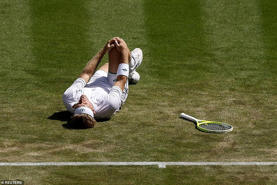 Wimbledon's Centre Court disrupted by emergency and timeouts