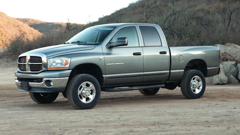 1. Ford Super Duty (F-250/F-350), 2. Tesla Cybertruck, 3. Ram HD With G56 Manual (2006–2018), 4. Lincoln Blackwood (2002 Only), 5. Ford 10R80-Equipped Trucks (F-150, Ranger), 6. 2013 Ram 1500, 7. Volkswagen Amarok (2nd‑Gen), 8. Toyota Hilux GR Sport, 9. 2025 Toyota Tacoma (Hybrid), 10. 2024 Chevrolet Colorado Z71, 1. Ford Maverick (2022–Present), 2. Hyundai Santa Cruz (2025), 3. Mazda BT‑50 (2025), 4. Ford Ranger (2025), 5. Ford F‑150 Lightning (EV), 6. Nissan Frontier (2025), 7. Chevrolet Silverado 1500, 8. GMC Sierra 1500, 9. Toyota Tundra (2nd Gen, 2007–Present), 10. Rivian R1T (EV)