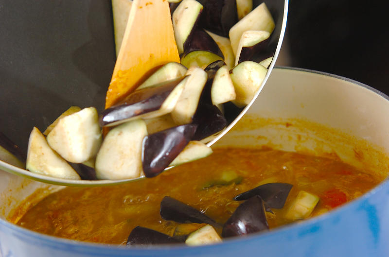 炒めるだけ！ 彩りきれいな夏野菜キーマカレー, 夏野菜のスピードカレー, 和風夏野菜カレー, やみつきスパイシー！ たっぷり夏野菜のスープカレー, メカジキと夏野菜のカレー, 夏野菜ドライカレー