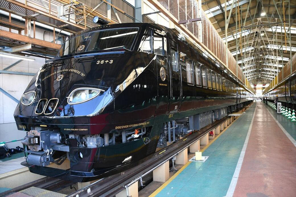 全席がグリーン車個室タイプ, 先輩格はJR西日本「銀河」, 食堂車はないが「食事」はどうなる？, 昼間を走る可能性、そして料金は？, 新たな「夜行列車ブーム」は来るか