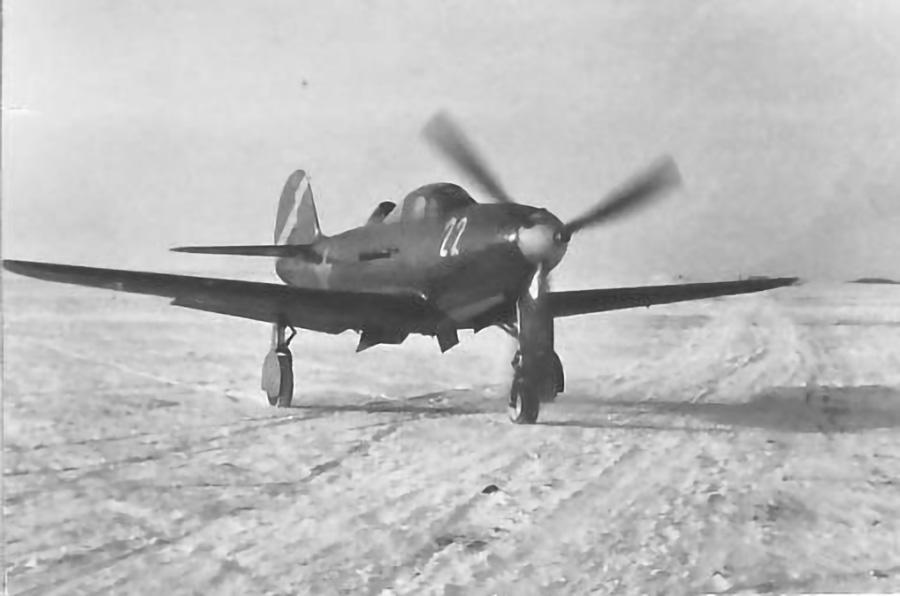 10: Bell P-39 Airacobra 10: Bell P-39 Airacobra, 9: Ilyushin Il-4 (DB-3F), 9: Ilyushin Il-4, 8: Lavochkin La-5FN/ La-7, 7: Tupolev Tu-2, 6: Petlyakov Pe-8, 5: Polikarpov Po-2, 4: Petlyakov Pe-2, 3: Polikarpov I-16, 2: Yakovlev fighter series, 1: Ilyushin Il-2