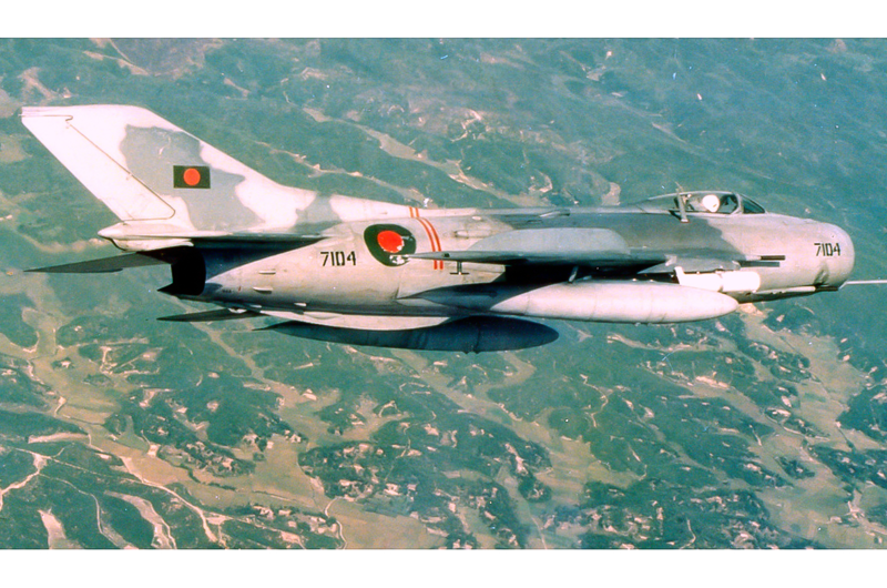 10: Mikoyan-Gurevich MiG-19 ‘Farmer’, 9: Folland/HAL Gnat, 8: Joint place: Mikoyan-Gurevich MiG-17, 8: Joint place: Dassault Super Mystère, 8: Joint place: Lockheed F-104 Starfighter, 7: Northrop F-5 Freedom Fighter, 6: English Electric Lightning, 5: Saab 35 Draken, 4: Mikoyan MiG-21 ‘Fishbed’, 3. Dassault Mirage III, 2: Vought F-8 Crusader, 1: McDonnell Douglas Phantom II