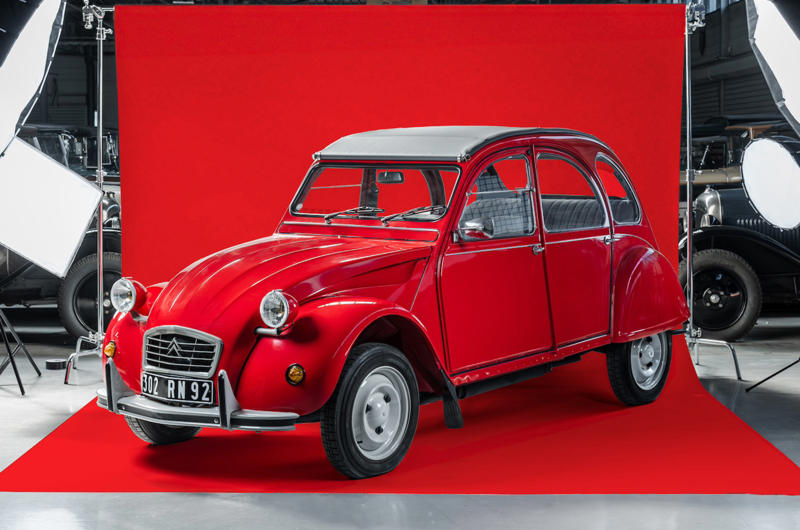 1. 1948 Citroën 2CV, 2. 1959 Chevrolet El Camino, 3. 1959 Daimler SP250, 4. 1961 Amphicar, 5. 1965 AMC Rambler Marlin, 6. 1965 Lancia Fulvia Sport Zagato, 7. 1966 Lotus Europa, 8. 1969 Porsche 914, 9. 1970 Bond Bug, 10. 1970 Ford Pinto, 11. 1975 Triumph TR7, 12. 1978 Saab 900, 13. 1982 Citroën BX, 14. 1984 Renault Alpine GTA, 15. 1988 Alfa Romeo SZ, 16. 1989 BMW Z1, 17. 1990 Maserati Shamal, 18. 1990 Nissan 100NX (B13), 19. 1992 Subaru SVX, 20. 1993 Autech Gavia, 21. 1993 Lancia Hyena, 22. 1994 Toyota Celica (ST202/5), 23. 1998 Nissan Cube (Z11), 24. 2001 Renault Avantime, 25. 2003 Chrysler Crossfire