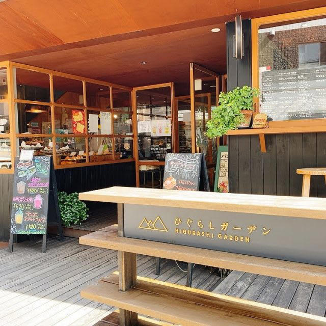 ペンギン型のクリームパン！「ぱんやのパングワン」, ぱんやのパングワン, 梅雨が楽しめるカエルパン「ひぐらしベーカリー」, ひぐらしベーカリー, 2層のクリームが濃厚♪「コトリパン」