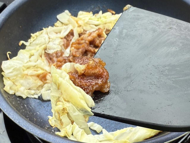 ・「広島お好み焼手作りキット」と「おつまみ手作りセット」, ・実際に作ってみよう！, ・より簡単な「ポイッともんじゃ」, ・購入は直営店かオンラインストアで！