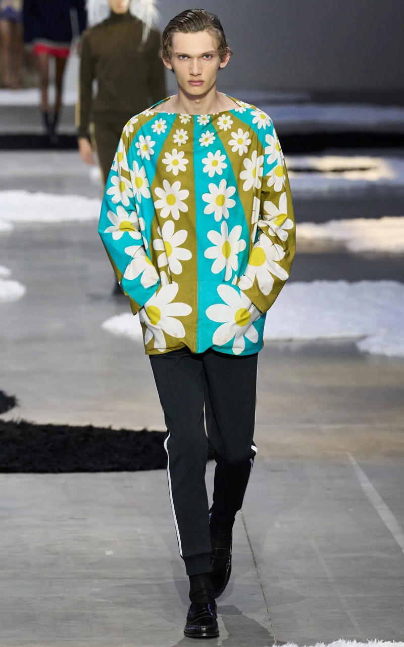 Prada - Runway - Milan Fashion Week - Menswear Spring/Summer 2026 Louis Vuitton, Louis Vuitton Menswear 2025/6, Saint Laurent, Saint Laurent Men's Show 2025/6, Giorgio Armani, Prada by Stephen Doig, Dolce & Gabbana