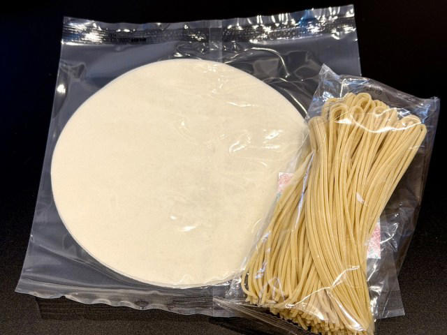 ・「広島お好み焼手作りキット」と「おつまみ手作りセット」, ・実際に作ってみよう！, ・より簡単な「ポイッともんじゃ」, ・購入は直営店かオンラインストアで！