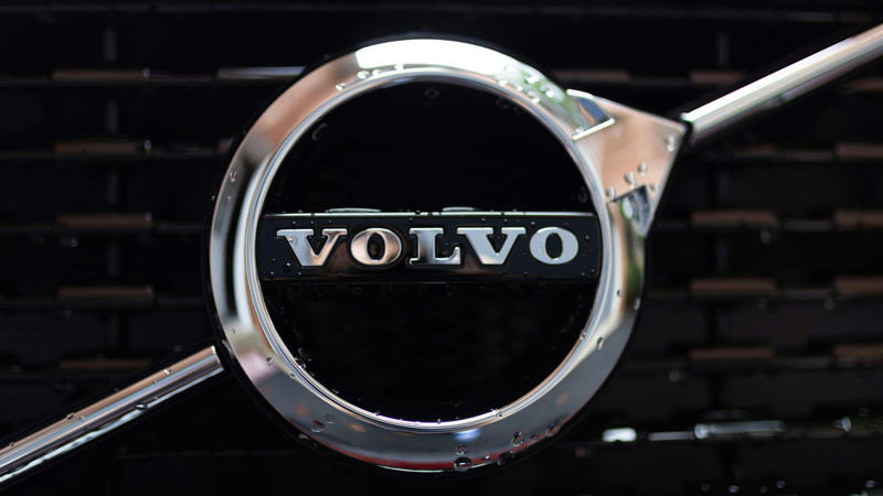 7. Volvo 1. Mazda, 2. Lexus, 3. Honda, 4. Subaru, 5. Toyota, 7. Hyundai, 9. Porsche, 1. Land Rover, 4. Alfa Romeo, 5. Tesla, 6. Jaguar, 7. Volvo, 8. Cadillac, 10. Chrysler