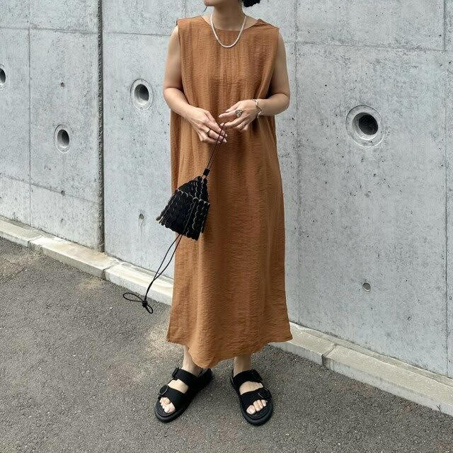 丸みのあるシルエットで旬な印象に, テラコッタカラーで大人の上品さを演出♪, 上品なマルチストライプ柄ですっきり！, 鮮やかイエローで夏の日差しに映える♡, ブラックデニムワンピースで上品に