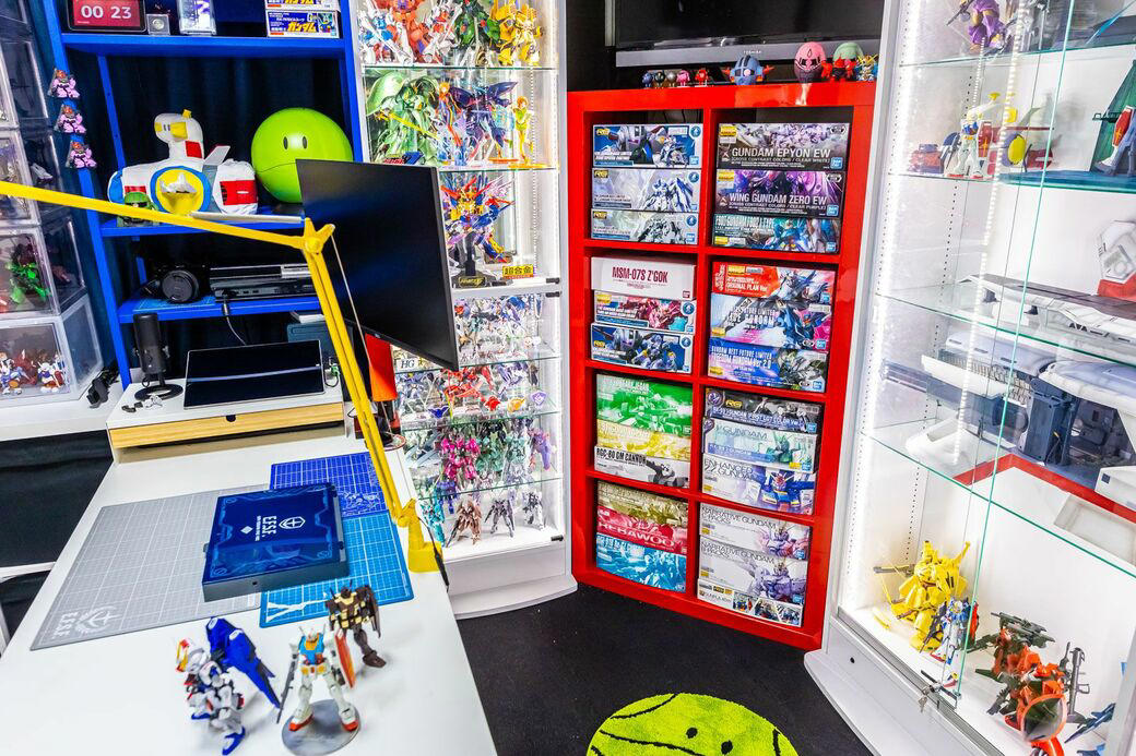ガンダムは怒涛の供給が続く“不滅のコンテンツ”, ガンダムなら大人になっても遊んでいられる, 個性のない人生に“色”をつけてくれた「ガンダム愛」, 誰にも邪魔されない“趣味部屋”をつくる夢, 趣味と暮らしを両立させた部屋