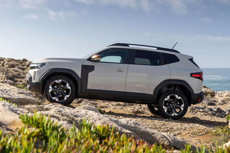 BEST VALUE CAR: Dacia Duster 5 STAR CAR: Porsche 911 S/T, 5 STAR CAR: Skoda Superb Estate, 5 STAR CAR: Hyundai Ioniq 5 N, BEST FUN EV: Alpine A290, BRITAIN’S BEST DRIVER’S CAR: McLaren Artura, BEST DREAM CAR: Lamborghini Revuelto, BEST VALUE CAR: Dacia Duster, BEST HYBRID: VW Golf eHybrid, BEST EV: Kia EV3, BEST SMALL CAR: Fiat Grande Panda, BEST SMALL CAR:: Fiat Grande Panda, BEST 4X4: Land Rover Defender Octa, BEST MANUFACTURER: MG