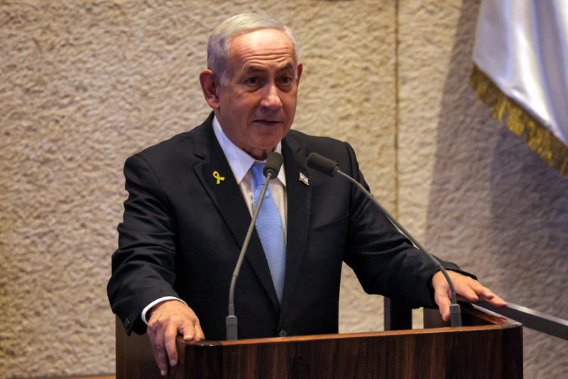 Netanyahu's rhetoric, Since 1995, A recollection of all of Netanyahu’s statements, Nuclear weapons before the year 2000?, 250 bombs in a decade, 'Messianic and apocalyptic cult', The 2012 Atomic Bomb Drawing, A recurring alert, 'They have the means to do it', A dangerous rhetoric, A top nuclear power themselves