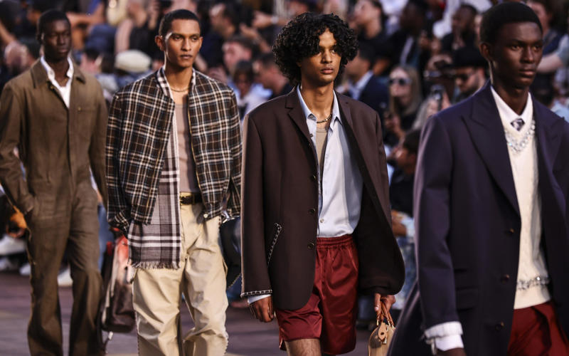 Louis Vuitton Menswear 2025/6 Louis Vuitton, Louis Vuitton Menswear 2025/6, Saint Laurent, Saint Laurent Men's Show 2025/6, Giorgio Armani, Prada by Stephen Doig, Dolce & Gabbana