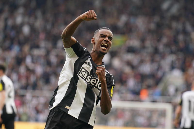 Transfer news, Atletico Madrid target Senegal midfielder, Crystal Palace to sign Argentine goalkeeper on free transfer from PSV, Wilfred Ndidi on the radar of a couple of clubs, Kepa Arrizabalaga set for Arsenal move, Real Madrid set hefty price for Rodrygo, Derby close in on USA international striker, QPR confirm appointment of Julien Stephan as manager, Bradley Barcola on Arsenal's radar?, Liverpool set to seal Milos Kerkez deal, DONE DEAL! Port Vale sign Cameron Humphreys, Paul Pogba set for Monaco move, Quartet of clubs in the mix for Omari Hutchinson, Fenerbahce emerge as Jadon Sancho suitors, Chelsea close in on Jamie Gittens, Darwin Nunez to Napoli?, Tottenham eye Eberechi Eze after Bryan Mbeumo setback, Newcastle ready to up Alexander Isak's wages to ward off interest, Nottingham Forest reject big bid for Anthony Elanga, Benjamin Sesko stalemate sends Arsenal looking at striker options, Viktor Gyokeres 'tells Sporting he wants to leave' in boost for Arsenal, Man United submit fresh £60m transfer bid for Brentford’s Bryan Mbeumo, Marcus Rashford hints at Barcelona transfer after comments about Lamine Yamal, Barcelona eye Marcus Rashford loan, Transfer news live, PSG have £55m bid for Zabarnyi rejected, Tottenham near deal for Japan defender, Arsenal's doubt over Sesko deal, Stones speaks out on his Man City future, Tottenham eye Eberechi Eze after Bryan Mbeumo setback, Juventus striker Kolo Muani responds to Chelsea transfer speculation, Marcus Rashford hints at Barcelona transfer after comments about Lamine Yamal, Chelsea close in on Jamie Gittens, Bradley Barcola on Arsenal's radar?, Sancho heading to Juventus?, Why Florian Wirtz is worth every penny for Liverpool, Arsenal set to finalise deal for Chelsea flop, Man United offered Juventus pair in exchange for Jadon Sancho, Forest eye Juventus pair after opening talks, Sunderland in negotiations with Sassuolo for Armand Lauriente, Arsenal eye Sevilla midfielder to continue shopping in La Liga?, Man United submit fresh offer for Mbeumo, Crystal Palace snare new goalkeeper, Leeds complete signing of Jaka Bijol, Wrexham co-owner Ryan Reynolds pays tribute to departing Paul Mullin, Man United submit fresh offer for Mbeumo, Manchester United make initial enqiury for Moise Kean, Liverpool to make big bid for Guehi, Viktor Gyokeres 'tells Sporting he wants to leave' in boost for Arsenal, Spurs put off by Semenyo price, Sancho heading to Juventus?, John Stones speaks out on his Man City future with clear statement, Marcus Rashford hints at Barcelona transfer after comments about Lamine Yamal, Chelsea close in on Jamie Gittens, Bradley Barcola on Arsenal's radar?, Real Madrid set hefty price for Rodrygo, Newcastle in talks for James Trafford, Ibrahima Konate rejects Liverpool contract offer, Milos Kerkez set to seal Liverpool move, Tottenham eye Eberechi Eze after Bryan Mbeumo setback, Manchester United table new bid for Bryan Mbeumo, Noni Madueke emerges as surprise Arsenal target, Benjamin Sesko stalemate leaves Arsenal looking at alternative options, Transfer news live, Marcus Rashford hints at Barcelona transfer after comments about Lamine Yamal, Arsenal's doubt over Sesko deal, Sesko stalemate sends Arsenal looking at striker options, Spurs put off by Semenyo price, PSG have £55m bid for Zabarnyi rejected, Atleti interested in Robertson, Onana on the move?, Paul Mullin signs for Wigan, Ekitike rumours continue, Arsenal agree to pay more than release clause for Martin Zubimendi, Mbeumo to Man United still on?, Chelsea to swoop for Pedro, Liverpool to make big bid for Guehi, Liverpool in for Isak?, Duff reluctant to take on Brentford role, Jeremie Frimpong ready to fill Trent Alexander-Arnold’s ‘big shoes’ at Liverpool, Brighton want Elliott, Bayern join Chelsea in battle for Bynoe-Gittens, John Stones speaks out on his Man City future with clear statement, 'I'm committed to the competition' says Gundogan, Gundogan targeted by Galatasaray, Arsenal preparing Gyokeres offer?, Martinez eager to seal Man United move, Norgaard on Arsenal's radar, Brentford interested in Damian Duff for assistant role, Antony fee becomes clear