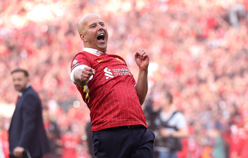 Latest transfer news headlines, Sesko 'follows' Arsenal as transfer talks continue, Chelsea set to clinch Gittens deal, Norgaard set for Arsenal medical as deal agreed, Man Utd close to sealing Mbeumo deal, Arsenal get new Gyokeres boost, Arsenal in negotiations for Madueke, Chelsea cash injection, Chelsea get Gittens boost, Ronaldo to sign new contract, Bournemouth confirm deal, DONE DEAL, Elliott urged to leave Liverpool, Mbeumo to Man Utd latest, Arsenal close to sealing Norgaard deal, Man United drop Garnacho valuation, Partey to leave Arsenal, Maignan not leaving AC Milan, Arsenal still leading Gyokeres race, United set Mbeumo decision deadline, Arteta sets striker deadline, Liverpool eye sensational Gyokeres hijack, Sunderland target Bulka, Tony Bloom invests in Hearts, Kyle Walker-Peters leaves Southampton, Liverpool able to spend £200m this summer, Chelsea and Liverpool to swoop for Fofana, Arsenal make offer for Norgaard, Arsenal trigger Kepa clause, Kerkez to Liverpool all but completed, Hutchinson in line for Premier League return, Adam Lallana announces retirement, Rashford to Barcelona hits stumbling block, Fenerbahce bit for Sancho, United handed goalkeeper boost, Luka Modric learns next club, Kepa a[pproaching Arsenal move, Gittens latest, Kolo Muani wants to stay at Juventus, Gordon open to Liverpool move, Rashford to Barcelona?, Crystal Palace women choose new head coach, Dyche a frontrunner for Leicester job, Newcastle plan Isak contract talks, Jadon Sancho latest, Pogba finds new club - in Champions League?, Bryan Mbeumo latest, Tottenham line up £68m Eze swoop, Gyokeres demands Arsenal move, Arsenal to sign Kepa this week, Man Utd not interested in Nkunku, Man Utd hold Jashari talks, Lyon relegated, Arsenal get Rodrygo boost, Arsenal hold Kudus talks, Marti Cifuentes leaves QPR, Chelsea winger sends message, RB Leipzig announcement, Newcastle shortlist revealed, Ait-Nouri praises Guardiola, Forest eye Juventus pair, Sancho set for Man Utd exit, Brentford make Mbeumo demands clear after Man Utd launch fresh bid, Loan move agreed, Forest reject Elanga bid, Kerkez latest, Edwards excited for Middlesbrough job, Brentford agree deal, Who is Kota Takai?, Chelsea stance on Wesley deal, Oxlade-Chamberlain offered Premier League return, DONE DEAL, Newcastle have Scalvini approach rejected, Phillips farewell, Liverpool held shock talks with De Bruyne, No Man United interest in Nkunku, Costa wants Porto exit amid Man United interest, Latest on Garnacho-Nkunku swap, Forest plot Henderson free transfer, Rodrygo valuation revealed amid Arsenal interest, Brighton look to seal Elliott deal, Spurs line up Eze to kickstart Frank era, Chelsea set Madueke price, Juventus want Sancho swap deal, Gyokeres sends warning to Sporting, Chelsea closing in on Gittens, Tottenham get Eze encouragement, Man United make improved Mbeumo bid, Kerkez to complete Liverpool, Man United and Chelsea open to swap deal, Arsenal enquire about Barcola, Forest eye Juve pair, DONE DEAL: Nat Phillips joins West Brom, United pick up South Coast youngster, Turkey beckons for Richarlison, Real Madrid slash Rodrygo asking price, Mason Mount to stay at United, United improve Mbeumo bid, Maresca provides Nkunku update as United consider approach