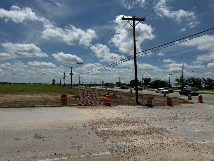 What shopping center is coming to Castroville?, What's the latest update on Alsatian Oaks?, What's new with Town East Crossing?, What shakeups have occurred during the development process?, Related Reading