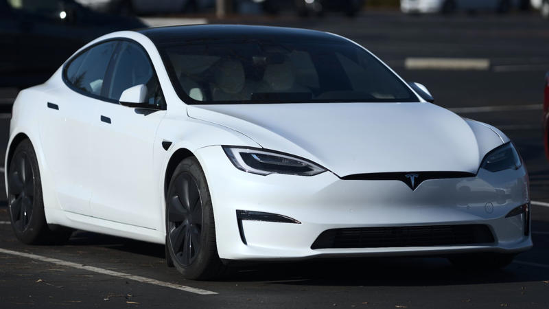 Tesla Model S Plaid Mercedes-Benz 540K Streamliner, Honda Insight (1st Gen), Chevrolet Corvette C6 ZR1, Opel Calibra, Tesla Model S Plaid, Lucid Air, Mercedes-Benz EQS, Volkswagen XL1, General Motors EV1, Toyota Prius (2nd Gen), Porsche 917K, Jaguar D-Type, Audi 100 (C3, 1982), Chaparral 2J, McLaren F1, Peugeot 905 Evo 1B, Toyota TS050 Hybrid, Sauber-Mercedes C9, Mercedes-Benz Bionic Car, Aston Martin Valkyrie, Ferrari FXX-K Evo, Cadillac Cyclone, GM Firebird III, Mercedes-Benz C111, BMW GINA Light Visionary Model, Renault Eolab, Citroen DS, Lancia Stratos HF Zero, Jaguar XJ220, Chrysler Airflow (1934), Bugatti EB110, Ford GT (2nd Gen), Chevrolet Corvette C8, Koenigsegg Jesko Absolut, Pagani Huayra, Mazda RX-7 FD, Aptera Solar EV, Tatra T77 (1934), Lightyear 0, Ferrari 250 GTO, Alfa Romeo BAT 5/7/9