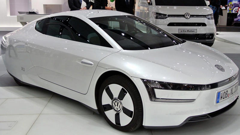 Volkswagen XL1 Mercedes-Benz 540K Streamliner, Honda Insight (1st Gen), Chevrolet Corvette C6 ZR1, Opel Calibra, Tesla Model S Plaid, Lucid Air, Mercedes-Benz EQS, Volkswagen XL1, General Motors EV1, Toyota Prius (2nd Gen), Porsche 917K, Jaguar D-Type, Audi 100 (C3, 1982), Chaparral 2J, McLaren F1, Peugeot 905 Evo 1B, Toyota TS050 Hybrid, Sauber-Mercedes C9, Mercedes-Benz Bionic Car, Aston Martin Valkyrie, Ferrari FXX-K Evo, Cadillac Cyclone, GM Firebird III, Mercedes-Benz C111, BMW GINA Light Visionary Model, Renault Eolab, Citroen DS, Lancia Stratos HF Zero, Jaguar XJ220, Chrysler Airflow (1934), Bugatti EB110, Ford GT (2nd Gen), Chevrolet Corvette C8, Koenigsegg Jesko Absolut, Pagani Huayra, Mazda RX-7 FD, Aptera Solar EV, Tatra T77 (1934), Lightyear 0, Ferrari 250 GTO, Alfa Romeo BAT 5/7/9